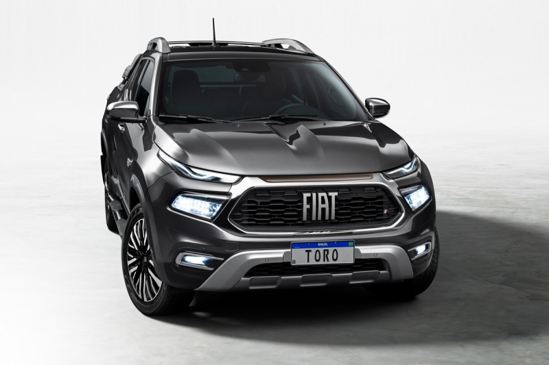 Пикапу Fiat Toro освежили внешность в новом модельном году