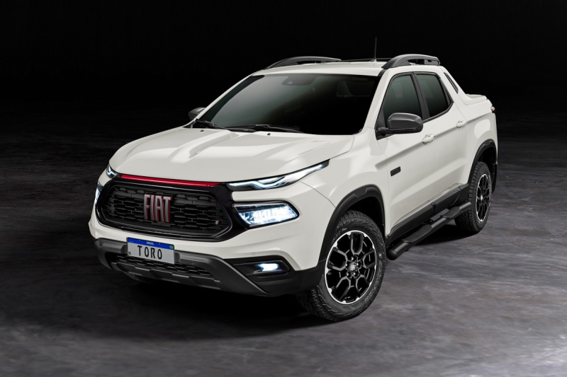 Пикапу Fiat Toro освежили внешность в новом модельном году