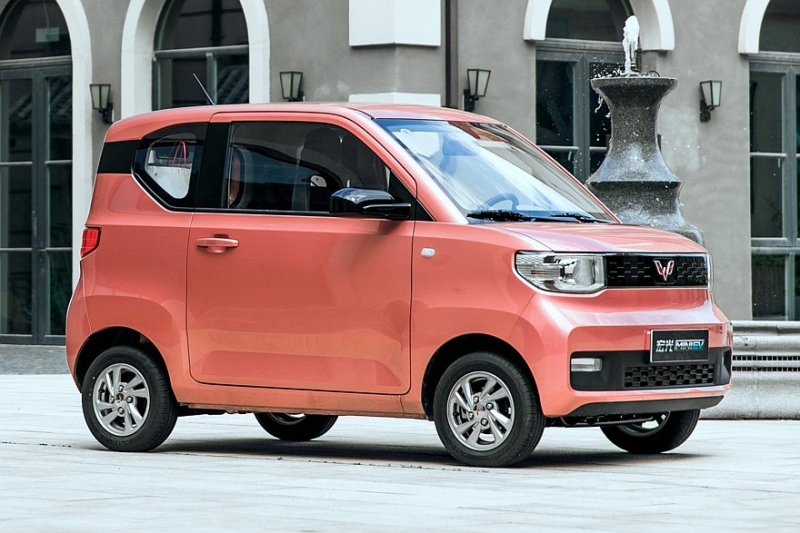 Китайский народный электромобиль: новый Wuling Hongguang Mini EV готовится к премьере