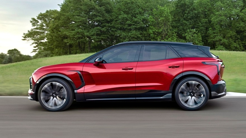 Кроссовер Chevrolet Blazer EV 2025 модельного года: мощнее, дальнобойнее, дешевле