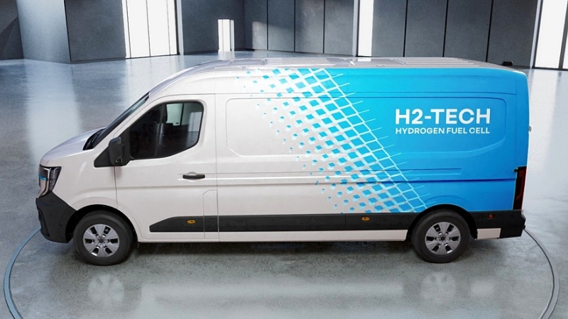 Новый водородный Renault Master H2-Tech: запас хода до 700 км и промышленная сборка