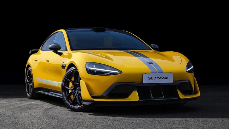 Серийный спортседан Xiaomi SU7 Ultra: три мотора, 1548 л.с. и 1,98 с до «сотни»