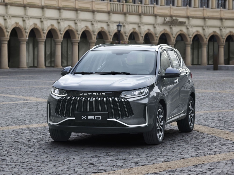 В России стартуют продажи кроссовера Jetour X50