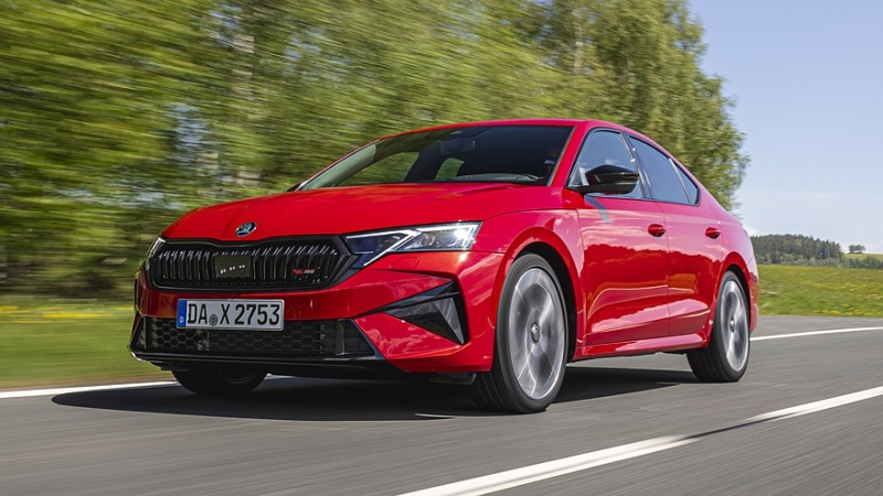 Skoda не планирует возвращать PHEV-установку в гамму Octavia RS