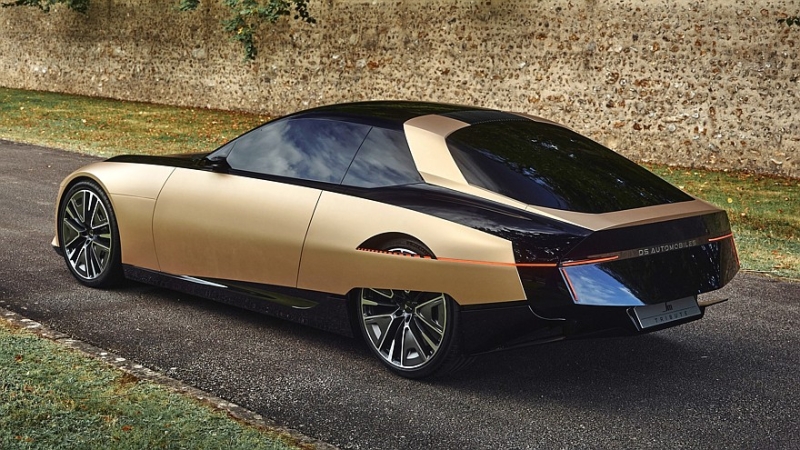 DS идёт в лакшери-сегмент вслед за Jaguar, но &laquo;стиральных машин&raquo; делать не будет