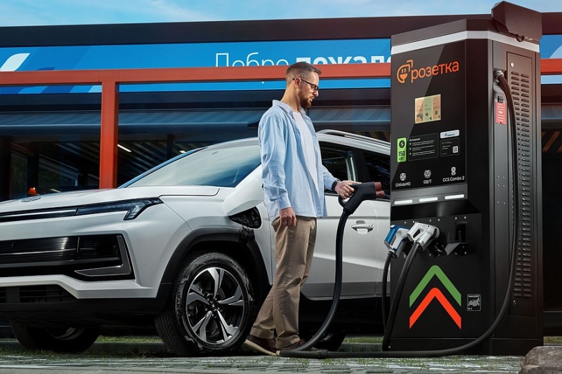 &laquo;Газпром нефть&raquo; развивает сеть зарядных станций в Европейской части страны и на Урале