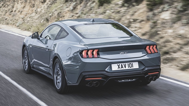 Никаких скучных моделей: Ford хочет стать &laquo;Porsche для бездорожья&raquo;