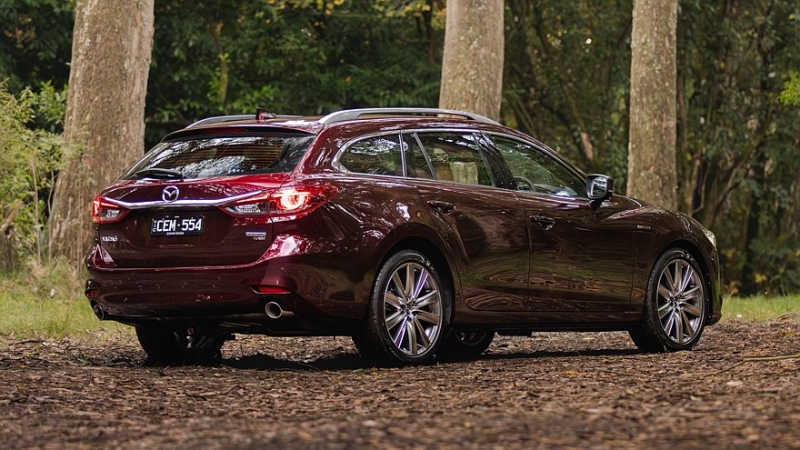 &laquo;Устаревшие&raquo; седан и универсал Mazda 6 покинули ещё один рынок
