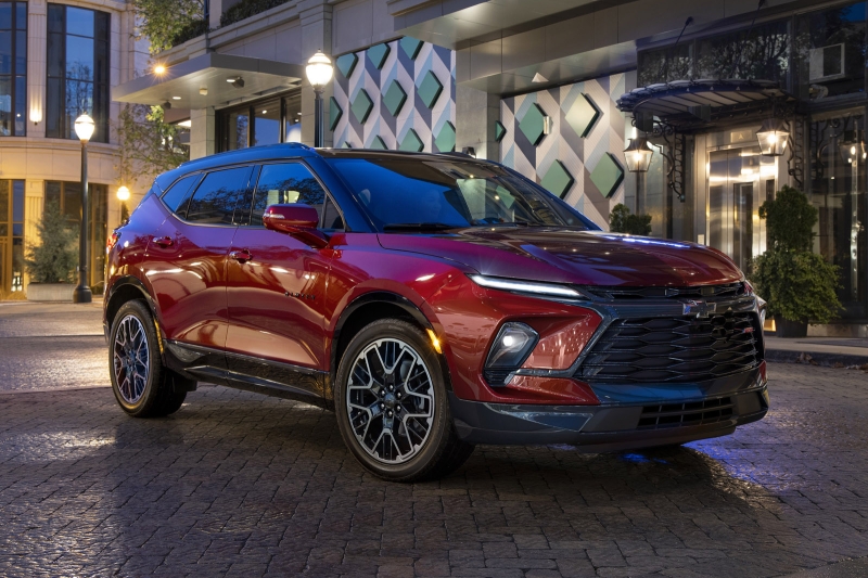 Американский Chevrolet Blazer с ДВС может покинуть линейку из-за слабых продаж