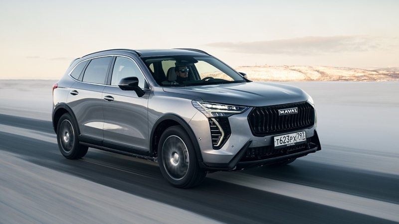Авторынок РФ в январе 2025 года: у Geely падение почти на треть, у Haval Jolion снова &laquo;бронза&raquo;