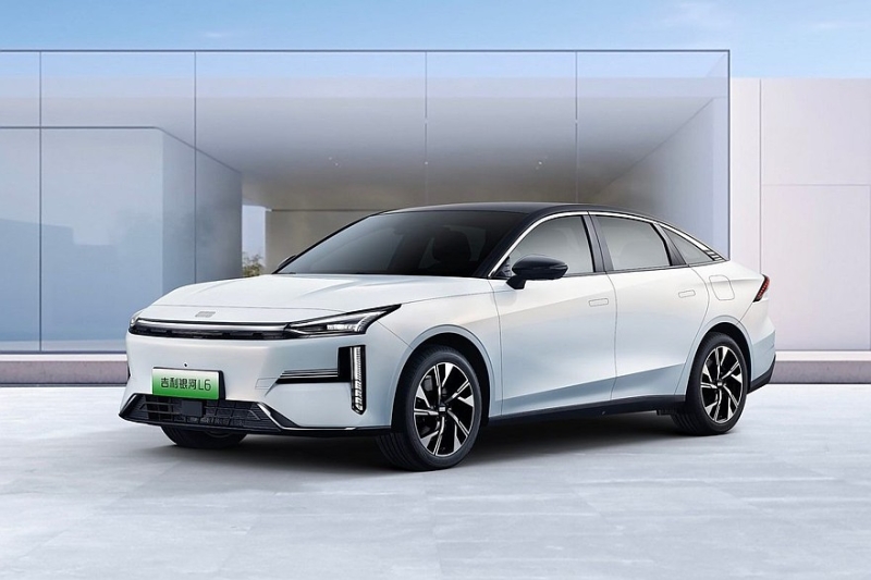 Geely запустила в продажу обновлённый седан Galaxy L6 &ndash; сразу со скидками