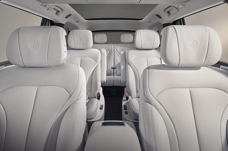 Denza N9 от BYD выходит на рынок: базовый кроссовер всё-таки дешевле Li L9