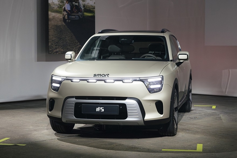 Кроссовер smart #5 готовится к выходу на рынок: стали известны подробности о технике и цены