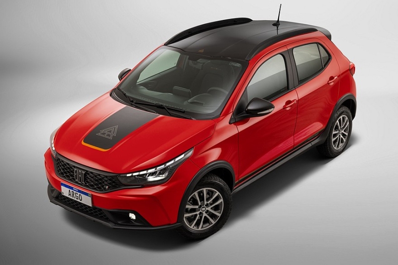 Обновлённый хэтчбек Fiat Argo: меньше изменений, чем у седана Cronos