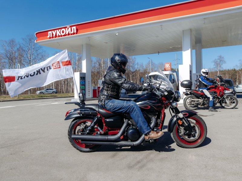 Ежегодный международный: на АЗС сети «Лукойл» прошёл экологический субботник «Чисто.Весна»