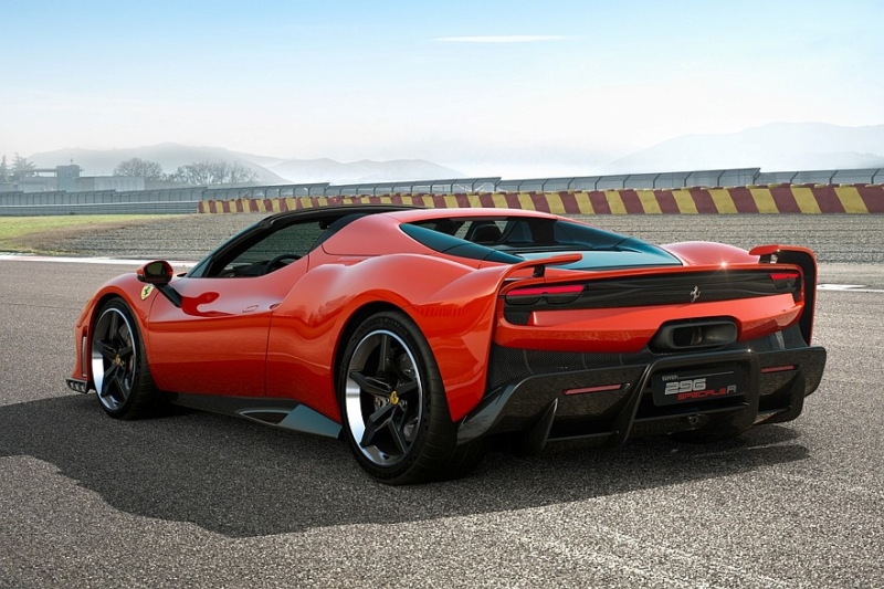 Ferrari 296 Speciale: меньше вес, больше мощности и доработанная аэродинамика