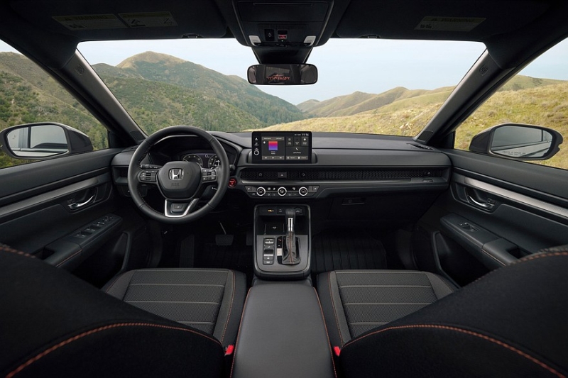 Кроссовер Honda CR-V обрёл «внедорожную» версию TrailSport, есть и другие обновки