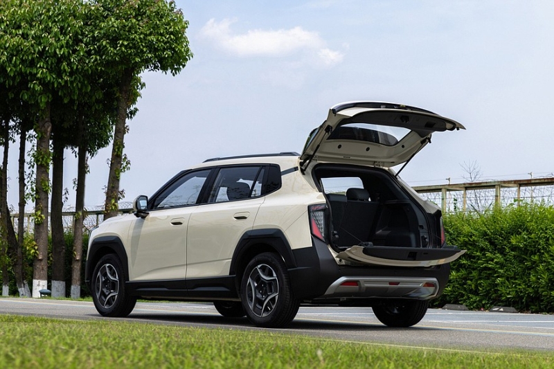 Кроссовер Nammi 06 от Dongfeng: привлекательные цены и ажиотаж