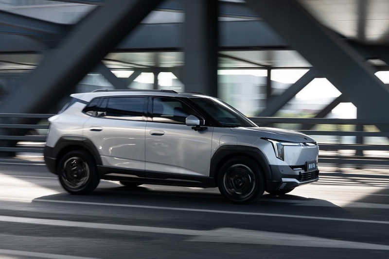 Кроссовер Nammi 06 от Dongfeng: привлекательные цены и ажиотаж