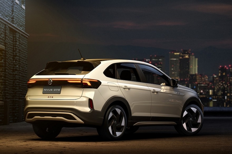 Кроссовер Volkswagen Nivus GTS с новым мотором оказался самым дорогим в гамме