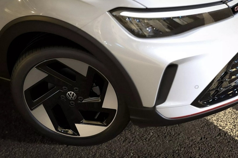 Кроссовер Volkswagen Nivus GTS с новым мотором оказался самым дорогим в гамме