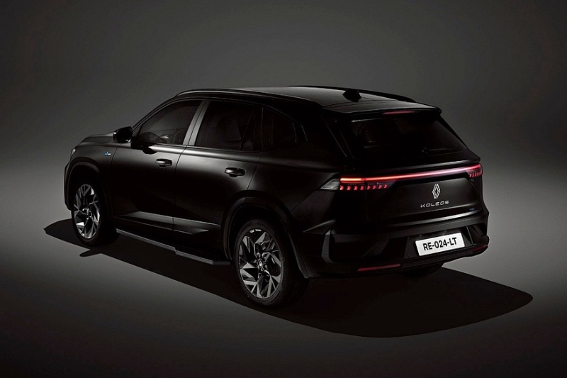 Кроссоверу Renault Grand Koleos на базе Geely Monjaro добавили спецверсию