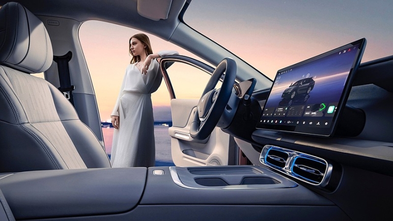 Leapmotor B01: дешёвый, но щедро оснащённый седан на базе кроссовера B10