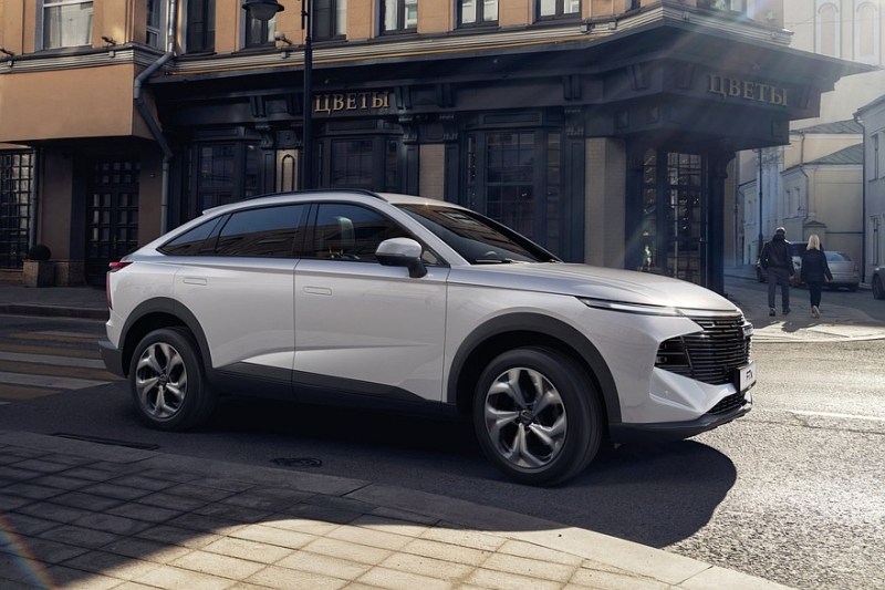 Новый купеобразный кроссовер Haval F7x, которого не было даже в Китае: цены в России