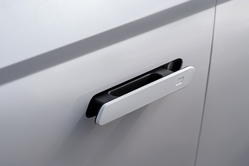 Новый купеобразный кроссовер Haval F7x, которого не было даже в Китае: цены в России