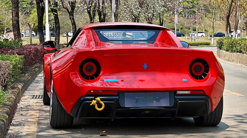 Похожий на Лянчу Стратос китайский спорткар Small Sports Car SC01 выходит на рынок