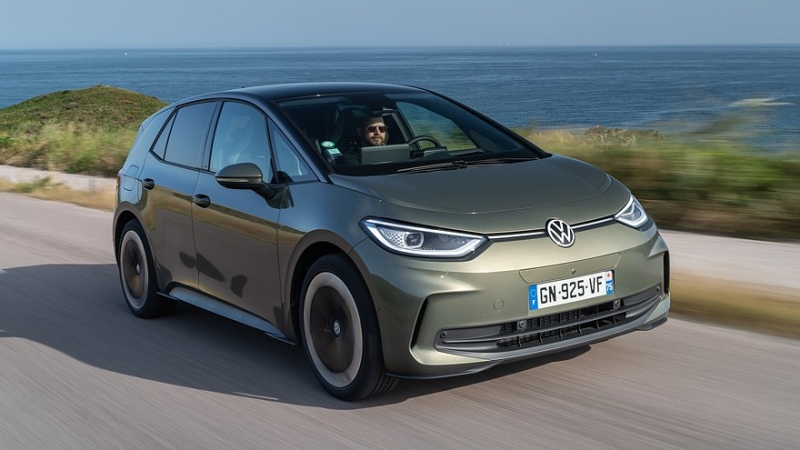 Следующий рестайлинг даст хэтчбеку Volkswagen ID.3 новое &laquo;лицо&raquo; в стиле концепта ID. GTI