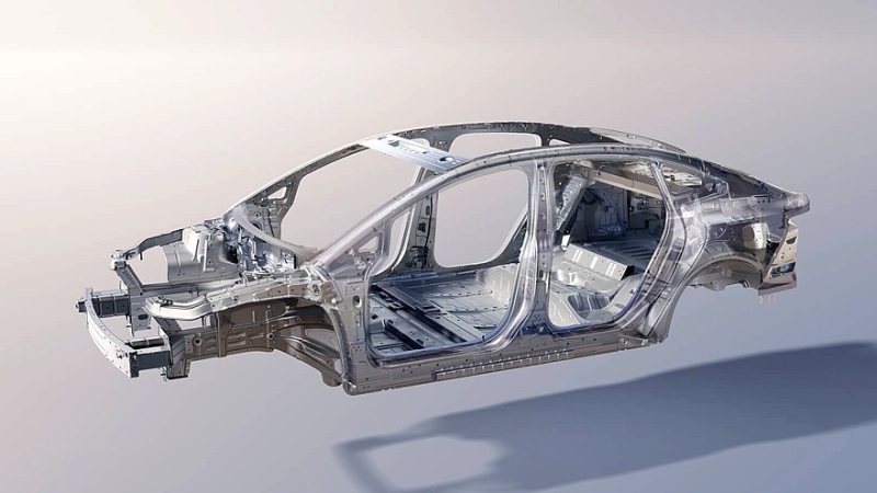 Тонущий Nissan вывел на китайский рынок дешёвый бизнес-седан N7