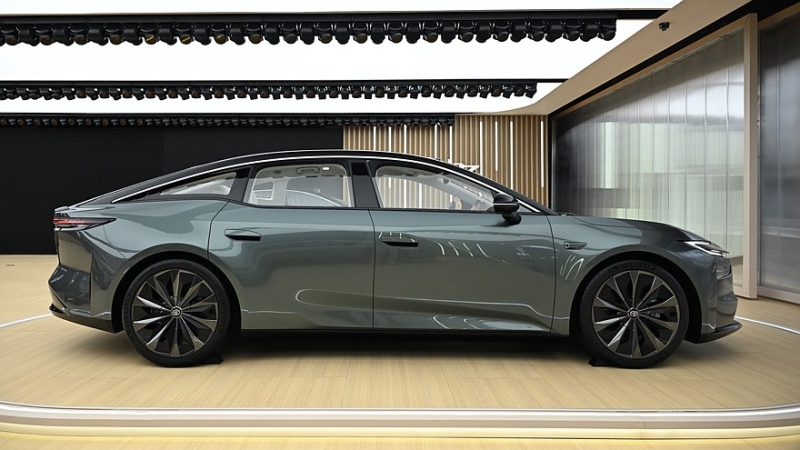 Toyota bZ7 стал новым флагманским седаном китайской линейки бренда