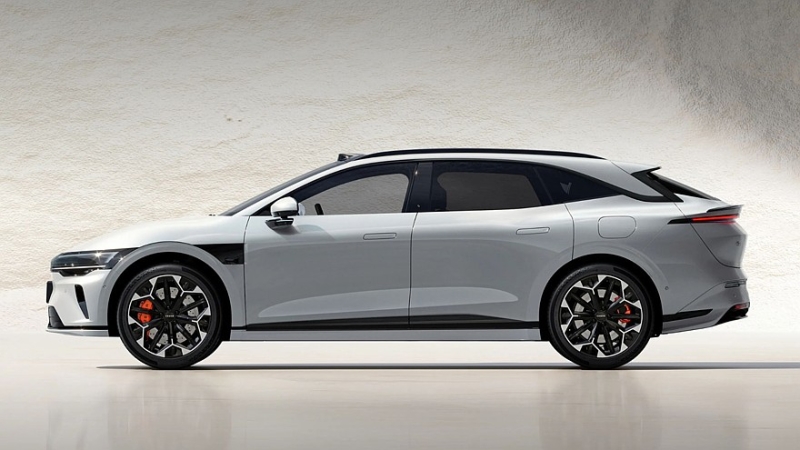 Zeekr объявил о старте продаж универсала 007GT, цены известны