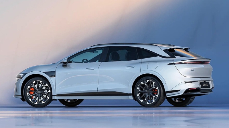 Zeekr объявил о старте продаж универсала 007GT, цены известны