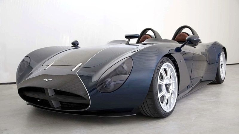 Automobili Mignatta Rina: аналоговая баркетта из Италии с мощным атмосферным V8