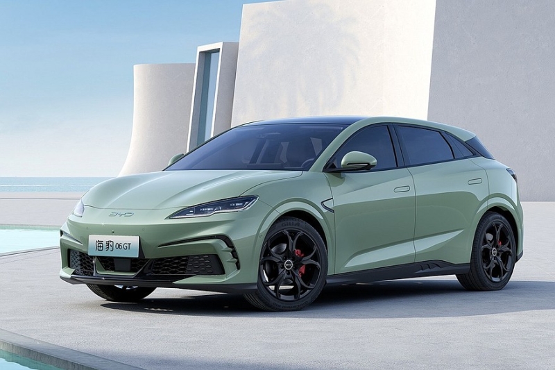 BYD подхватила моду на универсалы: к старту продаж готовится Seal 06 Travel Edition