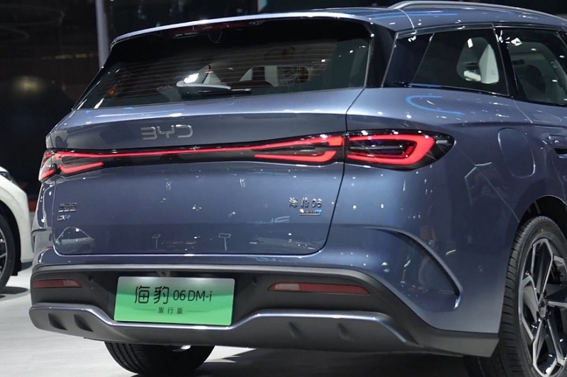 BYD подхватила моду на универсалы: к старту продаж готовится Seal 06 Travel Edition