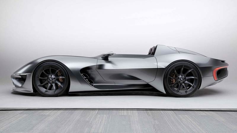 Engler Mosslr: посвящённый Стирлингу Моссу суперкар с тремя двигателями на выбор