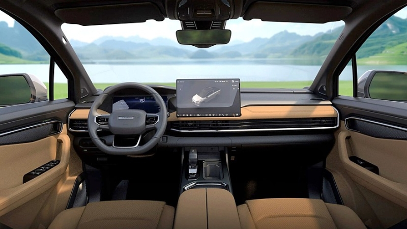 Изначально электрический пикап Radar от Geely стал дальнобойным полноприводным гибридом