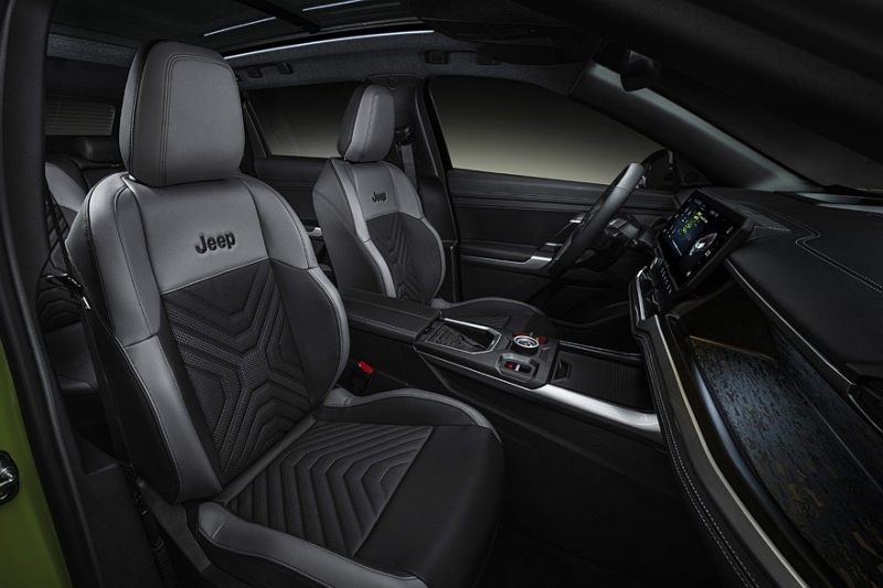 Jeep рассекретил Compass нового поколения: теперь официально