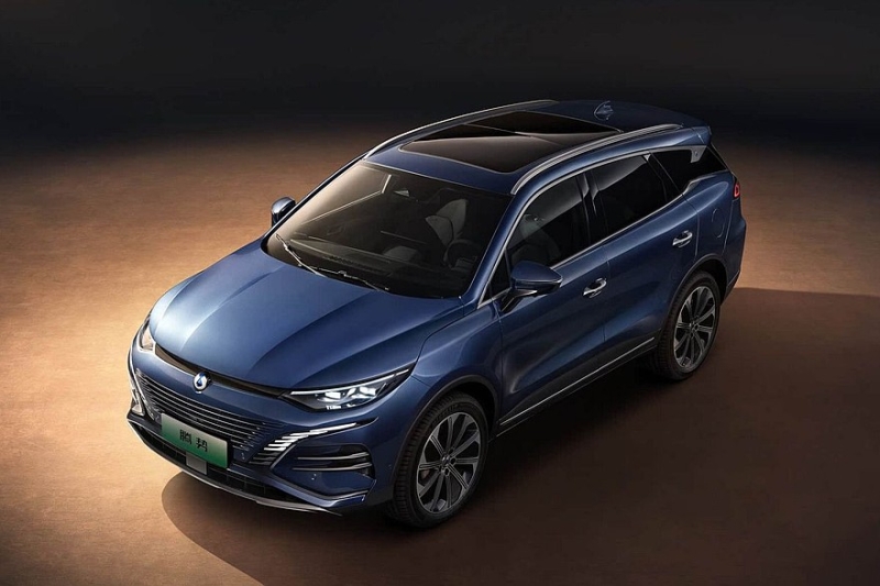 К дебюту готовится младший кроссовер Denza N8L с дизайном в стиле флагмана N9