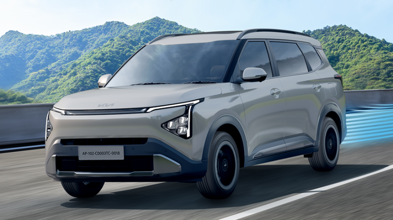 Kia полностью рассекретила «престижный» кроссвэн Carens Clavis