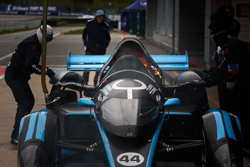 Команда LECAR &ndash; есть первый подиум в РСКГ Эндуранс!