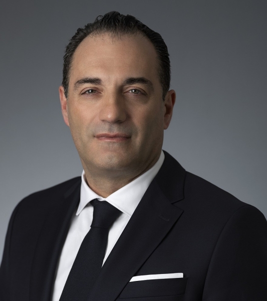 Корпорация Stellantis наконец-то выбрала нового гендиректора: итальянец Антонио Филоса