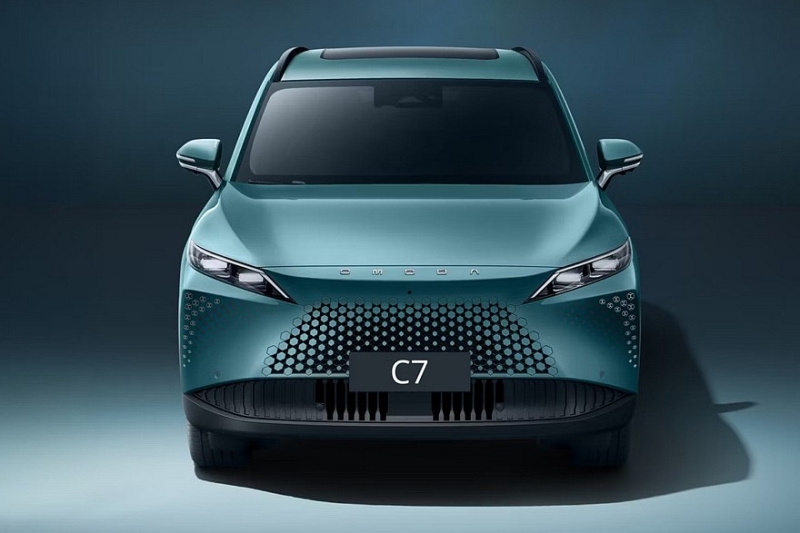 Кроссовер Omoda C7 для России: раскрыт состав комплектаций