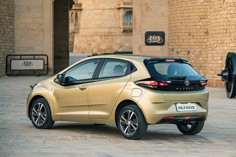 Обновлён хэтчбек Tata Altroz: модели добавили &laquo;премиальности&raquo;