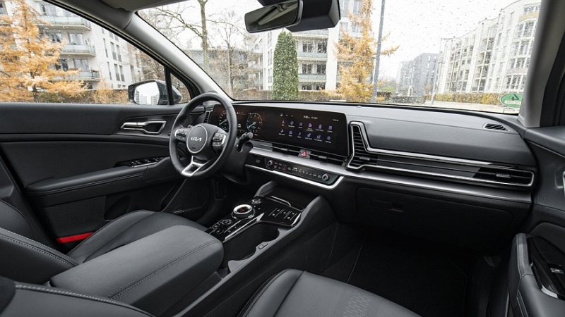 Обновлённый короткий Kia Sportage: первые изображения