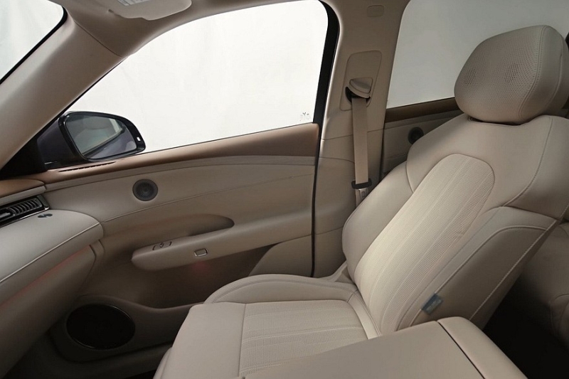 Обновлённый кроссовер Voyah Free: ещё одна премьера – теперь с демонстрацией салона