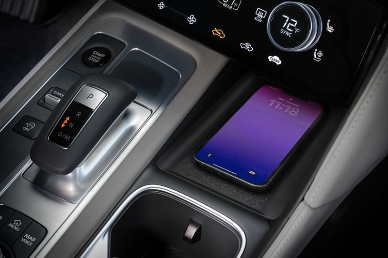 Представлен рестайлинговый Infiniti QX60: дизайн в стиле QX80 и версия «под спорт»